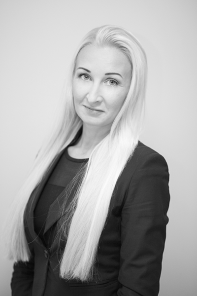 ieva 400×600